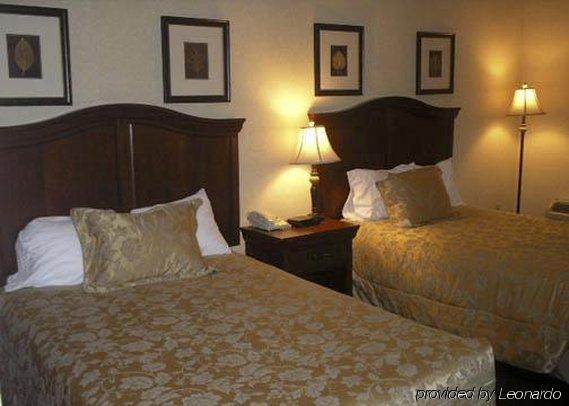 Conference Center El Dorado Hotel Room photo
